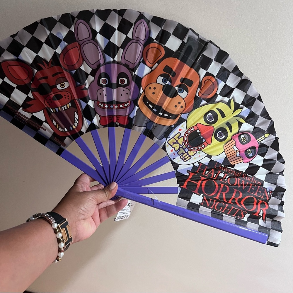 Universal Studios #Halloween horror nights NEW extra large fan black white.
